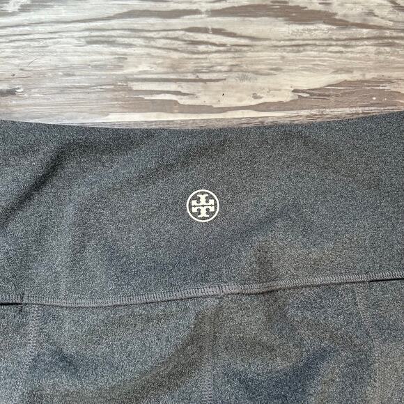 Tory Sport Gray Chevron Stripe High Rise Leggings XS Athletic Stretch Workout - Picture 3 of 10